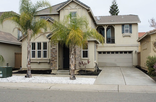 Modern Living, relax and enjoy your stay!