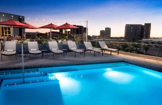 Modern Suite Ideal for ASU Visits & Local Exploring - 4 Units