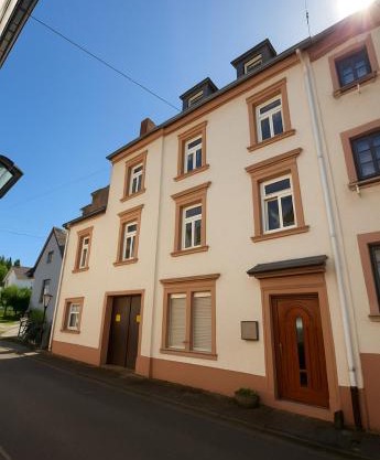 Modernes Stadthaus im Zentrum
