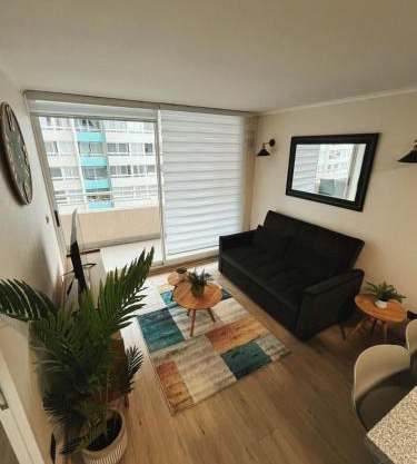 Moderno Depto con Terraza, Estacionamiento y Piscina, La Cisterna