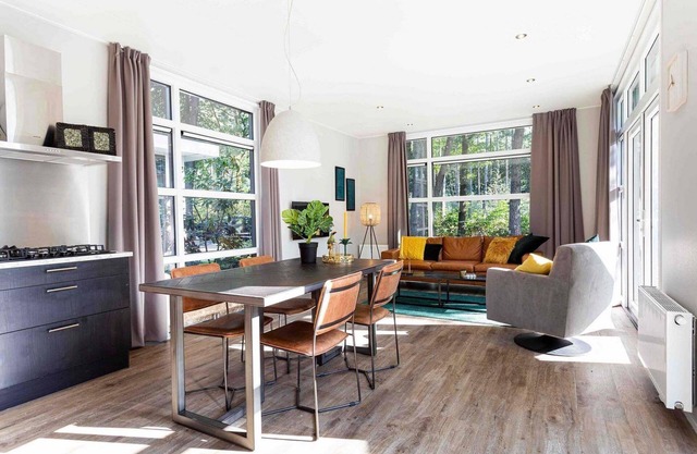 ✓ Module Special at Recreatiepark Beekbergen ✓ Holiday home for 4 persons ✓ Located in Beekbergen (Gelderland) ✓ Holiday park on the Veluwe ✓ Book directly through the park