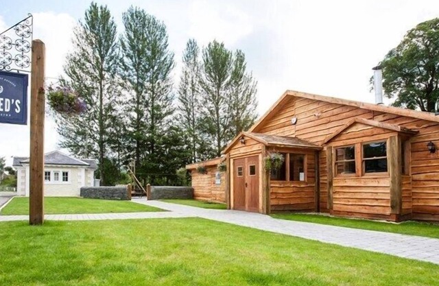 Moffat Manor Holiday Resort