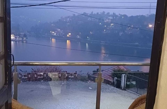 Mohini's Lake View Apartments Bhimtal