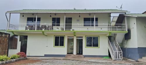 Mom's Farm Stay
