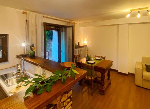 Monolocale con bagno turco e spazio esterno Studio apartment with turkish bath and external space