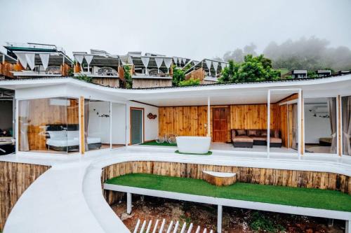 Monsaan ม่อนซาน