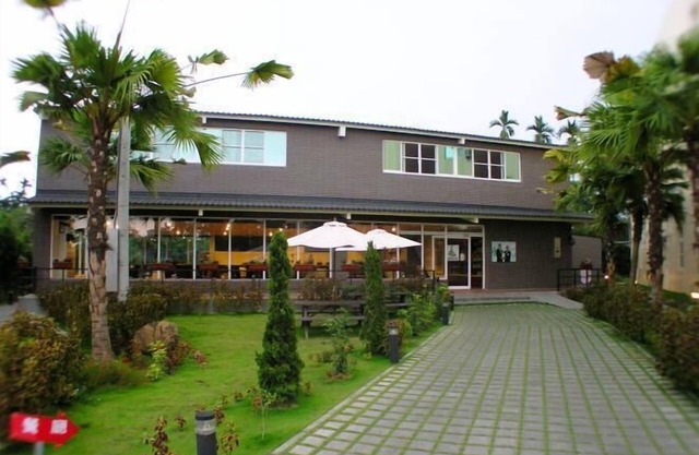 Moon Villa