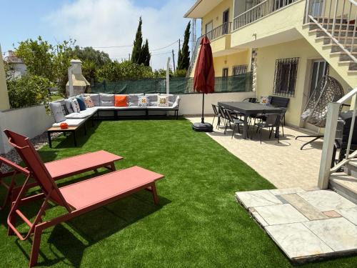 Moradia com escada e Jardim, Piscina Maio 2026