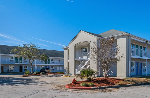 Motel 6 Bay Saint Louis, MS