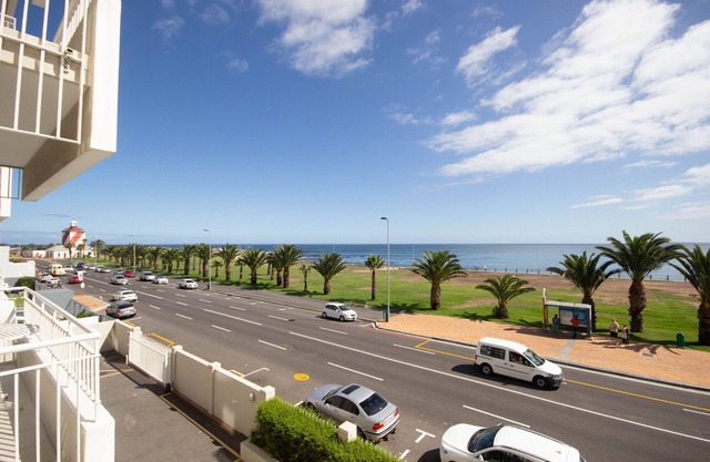 Mouille Point Places