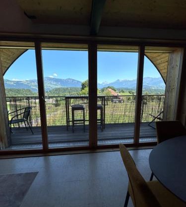 Mountain Dreams View 20min Interlaken 10min See