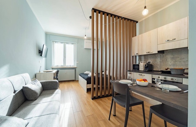 Movie Apartment - Studio Apartment, Sleeps 2
