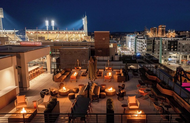 Moxy Cincinnati Downtown