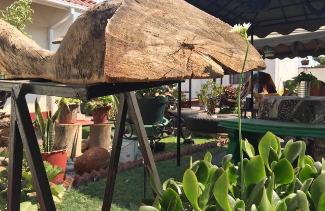 Mpofu Guest House