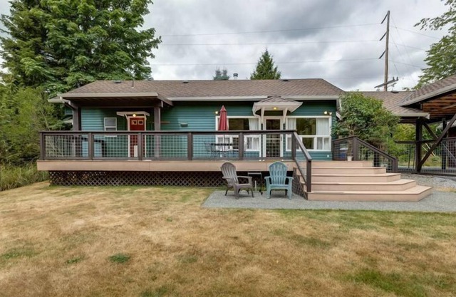 🐶❤❄ Mt. Baker Hwy Cabin #8 - WiFi - Pets Ok - A/C - BBQ ❄❤🐶