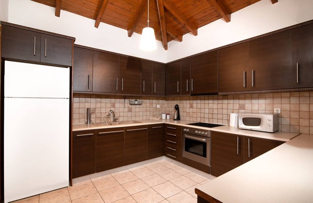 MTC-NS Apartments by the Airport