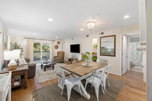 MWV2016: 2016 Marsh Walk Villa