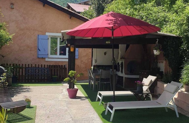 My gîte in Pélasque *, open all year round, 45 minutes from Nice airport