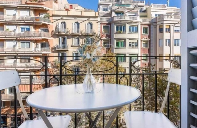 My Space Barcelona Apart. of 2 homes in Sagrada Familia