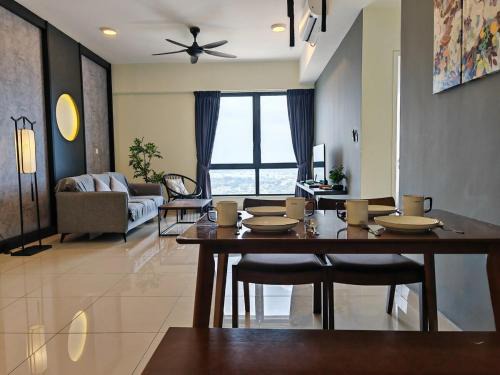 Mykey The Apple Modern Zen Malacca City Near Jonker