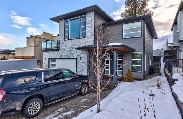 "Luxury Redefined: Modern Suite with Hillside Serenity and Central location."