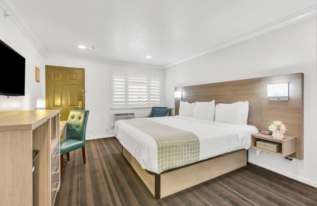 Napa Valley Hotel & Suites