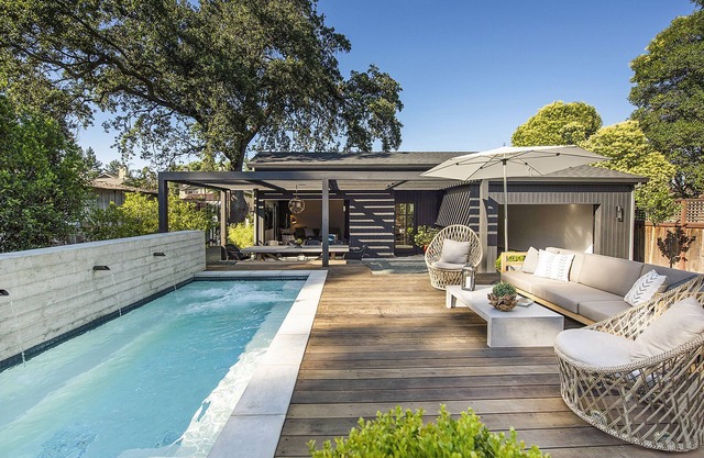 Napa Valley: St Helena Designer Home & Guest House + Spool + Peloton Bike/Treadn