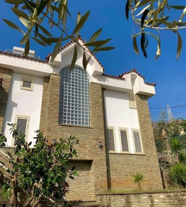 Natalia's House Surrel Villa