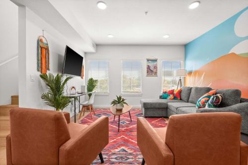 Natl Park 2BR Townhome King 2-Car Garage