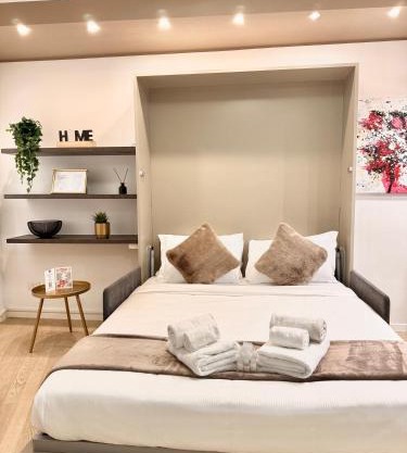 NAVIGLI Elegant Suite WIFI & NETFLIX