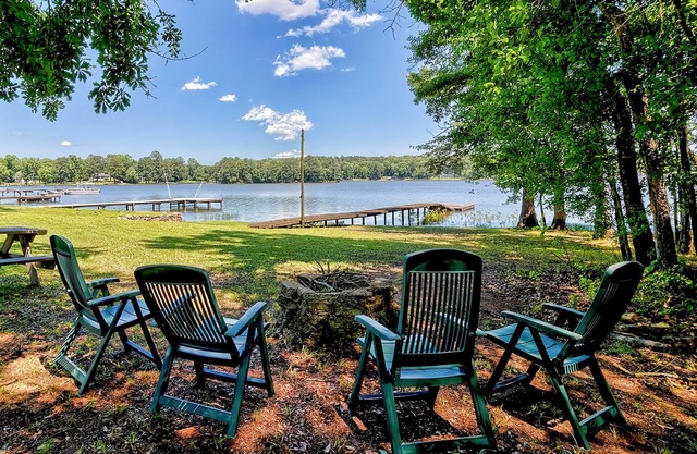 nBeaver Creek Bungalow- Boat Ramp/Dock, WiFi, Single Level