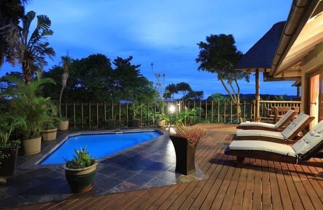 Ndiza Lodge & Cabanas