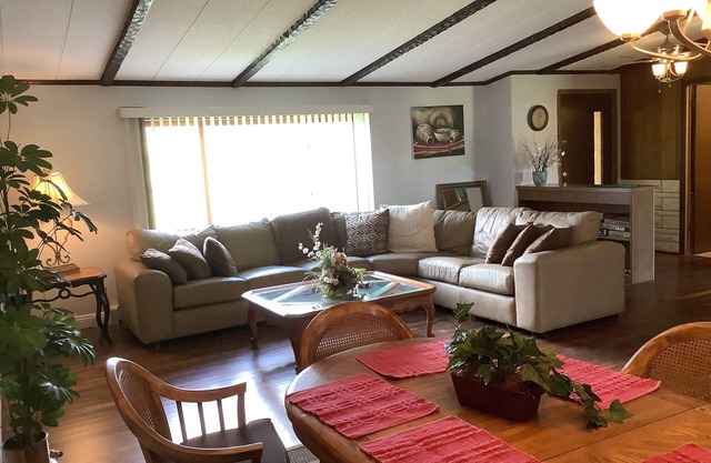 Neat Retreat, Fast WiFi, Ski Sipapu, Hike, Fish, Hunt,nWineries, pet friendly