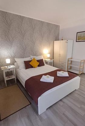Neferprod Apartments - IS - CAM 03