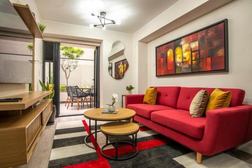 New 1st Fl Executive Patio Pad