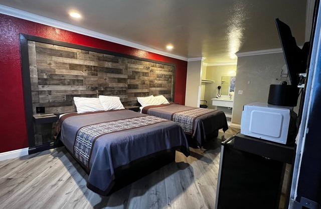 New American Inn and Suites