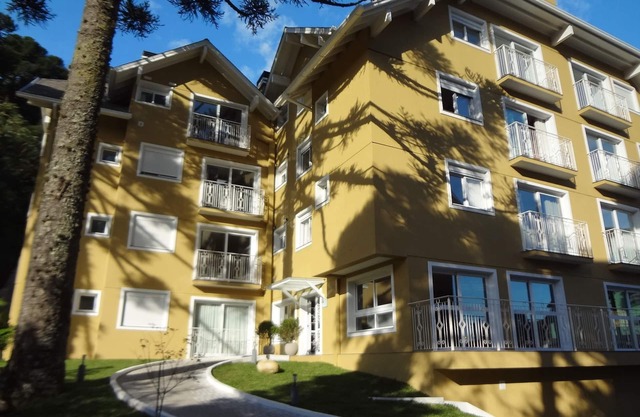 NEW AND EXCELLENT 2D COMPLETE FOR 10 PEOPLE IN THE CENTER IN BORGES.