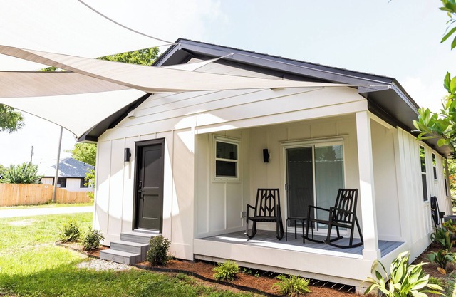 New and Modern Double En-Suite