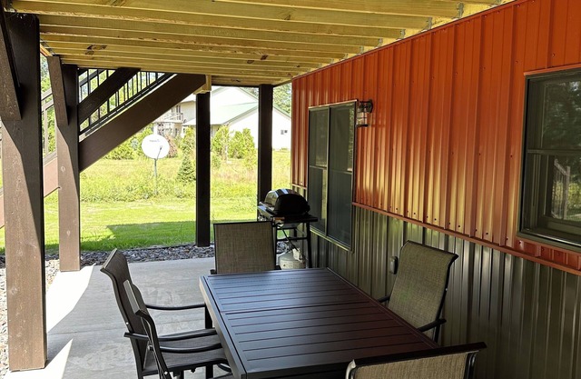 New Cabin on Yellow River at Castle Rock Lake. 3 minutes to Buckhorn Grill & Bar