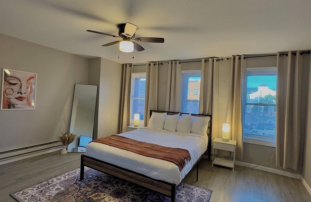 New ~ Elegant Apt in Downtown WB