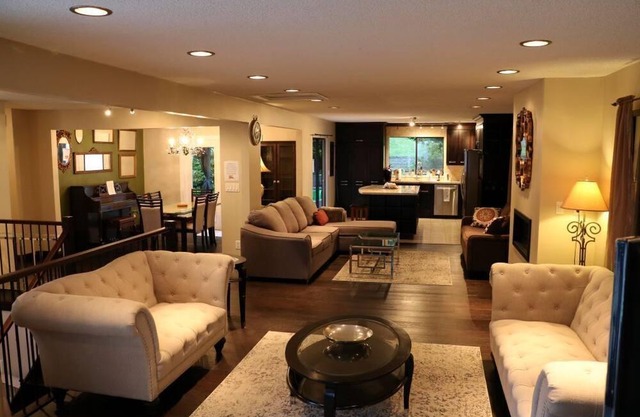 🆕 ***New*** Immaculate ocean view 3bdrm, 2bth - West Vancouver