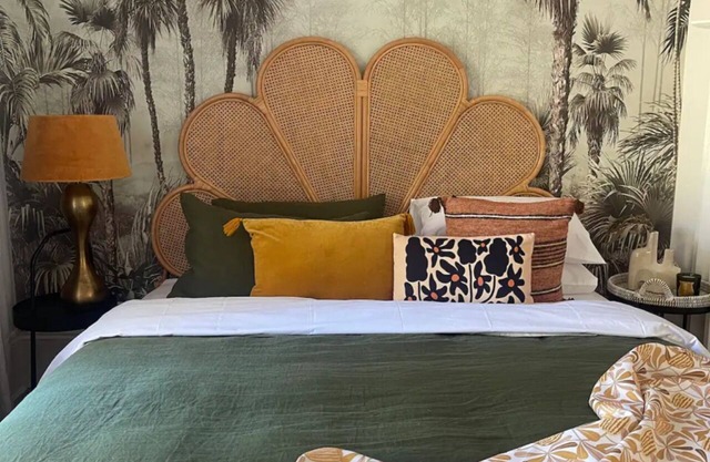 New listing! 5 min walk to CBD, w Rooftop Terrace