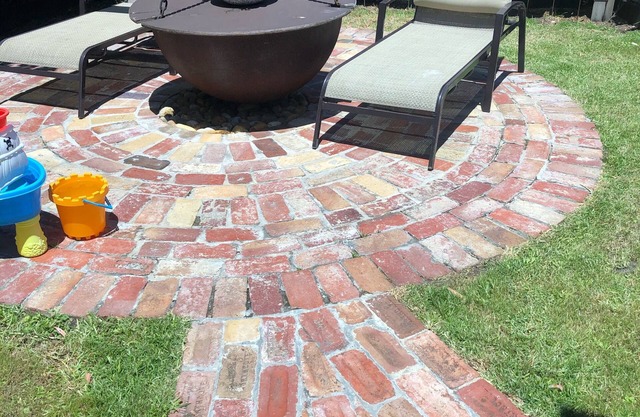 New Modern, luxurious studio appartment 5mins walk to beach, shops and cafe's.