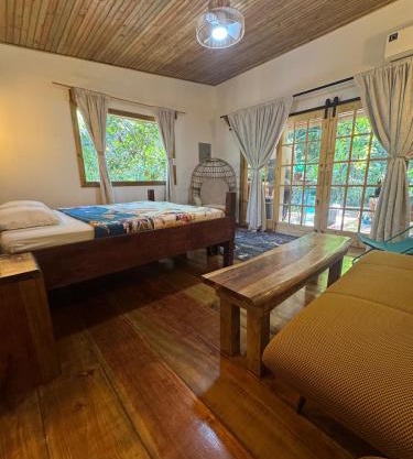 New Premium Jungle Cabin