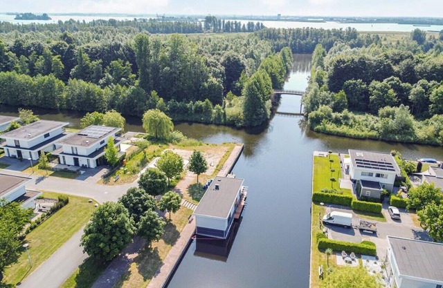 NEW: Ultimate waterfront enjoyment at Villa Resort Harderwold