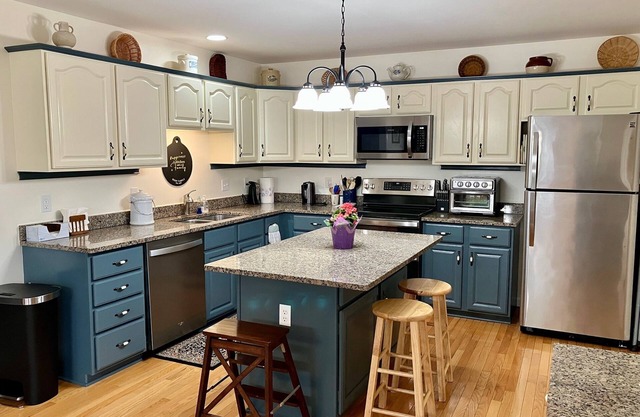 Newly refinished, close-by, comfortable