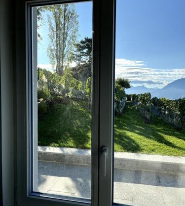 Newly Renovated APT with panoramic view