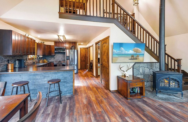 Newly Renovated Rustic Modern A-Frame Cabin Near Mt Baker & Silver Lake