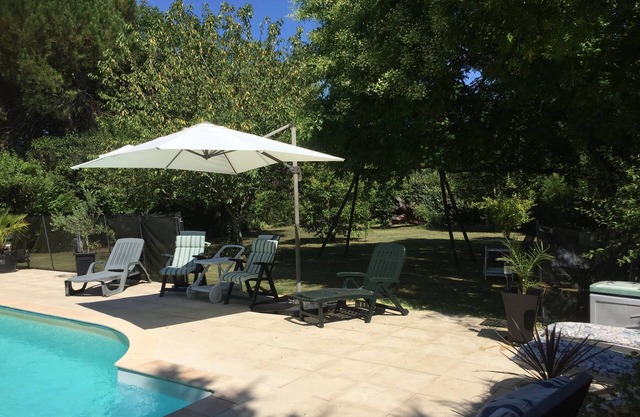 nGite with pool & fab gardens 5 mins from quaint village with restaurants & shop
