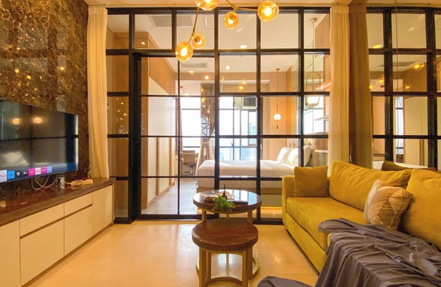 Nice And Homey 1Br At Sudirman Suites Apartment